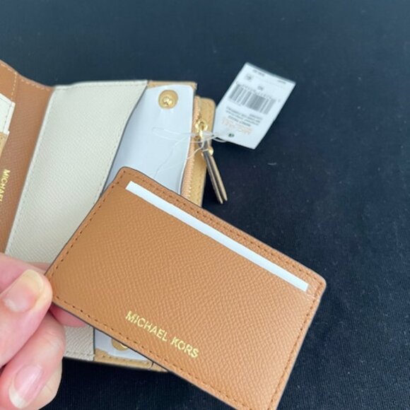 MICHAEL KORS Crossgrain Leather Card Case (Butternut Multi) 32T8GF6D6T - Picture 8 of 9